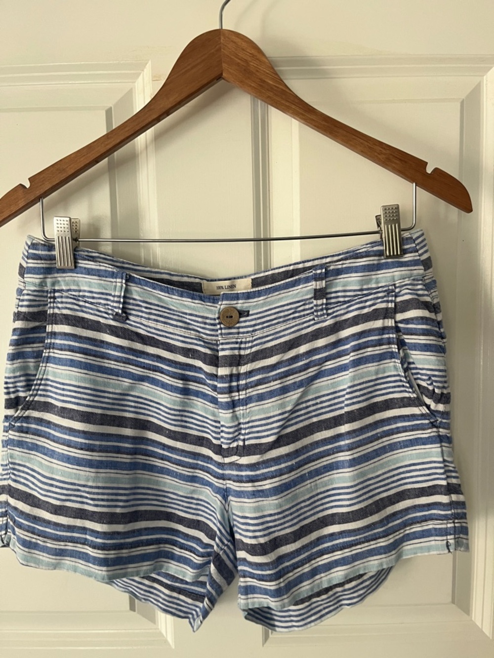 British Khaki 100% linen shorts size 4 striped